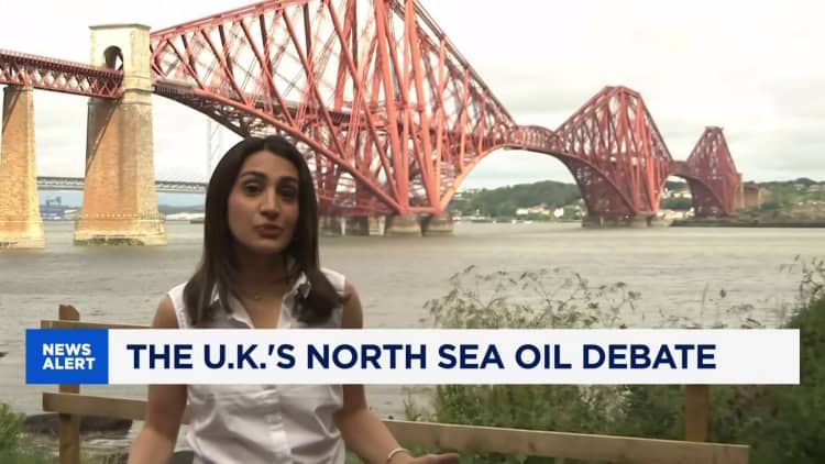 Andy Burnham Hadapi Dilema Besar Antara Minyak Laut Utara dan Energi Hijau