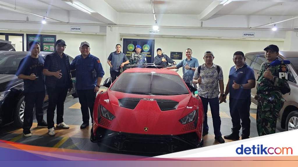 Kejagung Sita Lamborghini Kasus Korupsi Tambang PT QSS