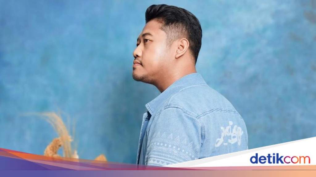 Potret selebgram Baas Saputra yang sukses kembangkan bisnis industri kreatif