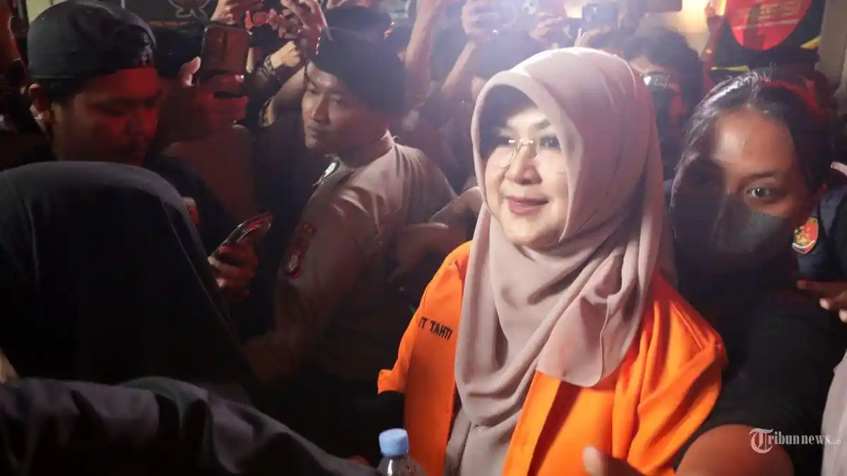 Dokter Tifa menghadapi sidang kasus dugaan pencemaran nama baik.