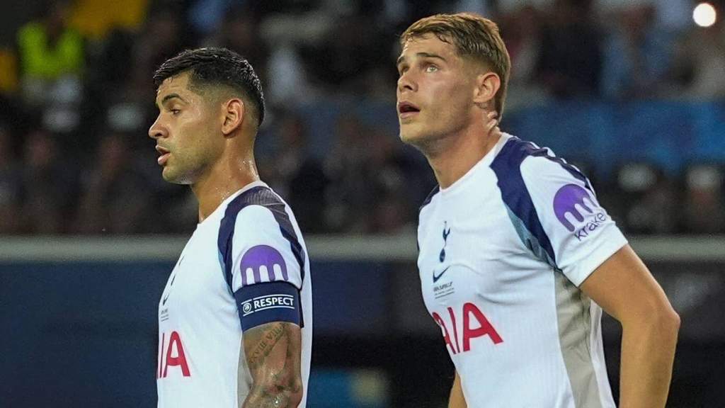 Fabrizio Romano Konfirmasi Kepergian Cristian Romero dari Tottenham