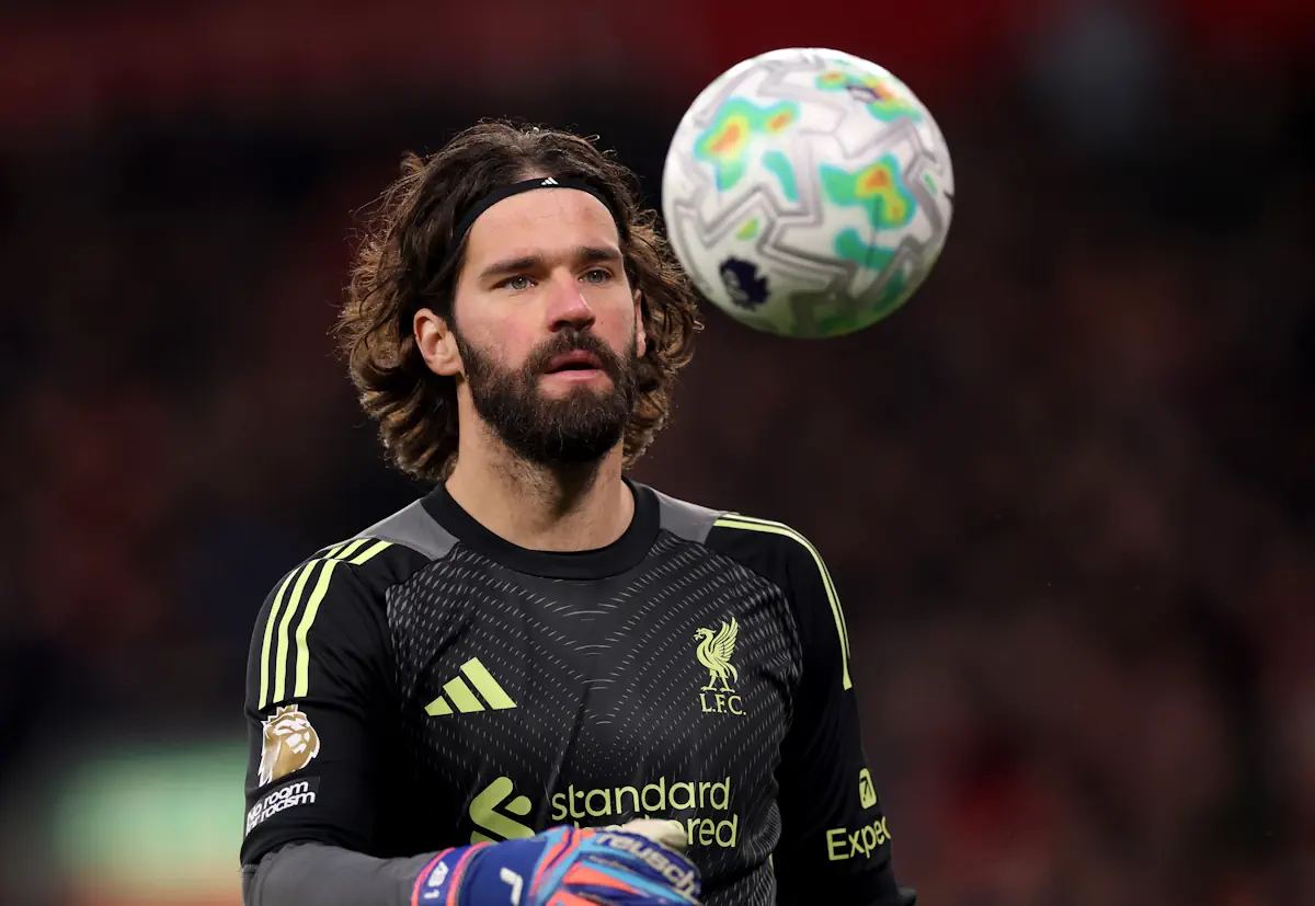 Kiper baru Liverpool Lucca Brughmans incar posisi utama usai dipinjamkan ke Genk