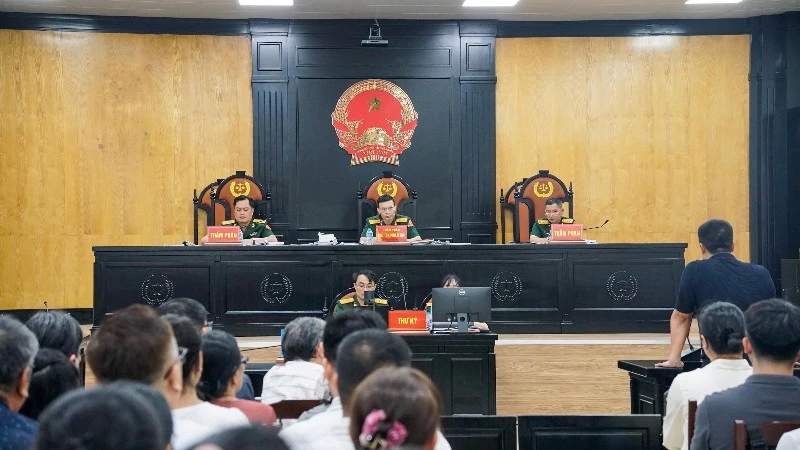 Kasus Korupsi Lahan Militer, Dua Mantan Jenderal Dituntut Hukuman Percobaan