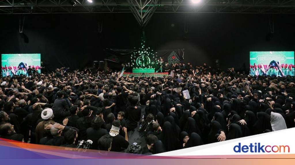 Prosesi Pemakaman Ali Khamenei Dimulai di Teheran