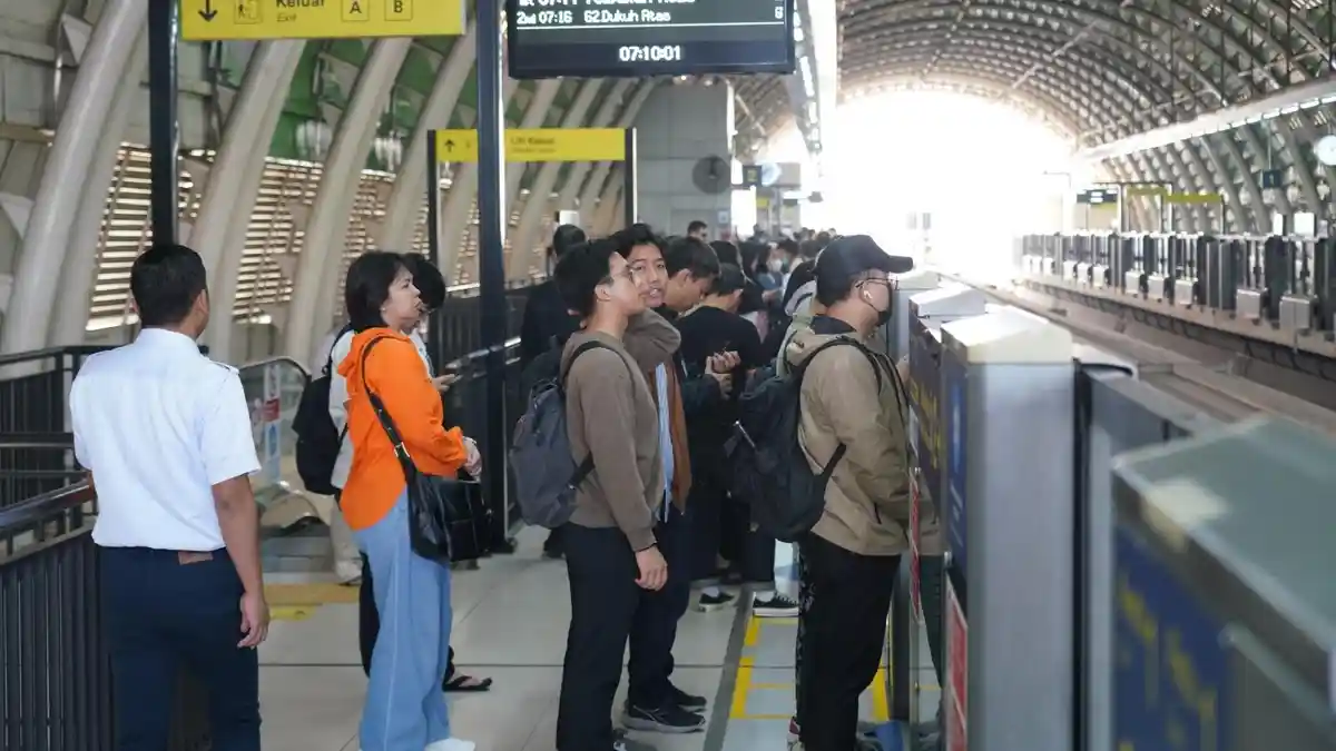 Penumpang LRT Jabodebek Naik 23 Persen di Semester I 2026