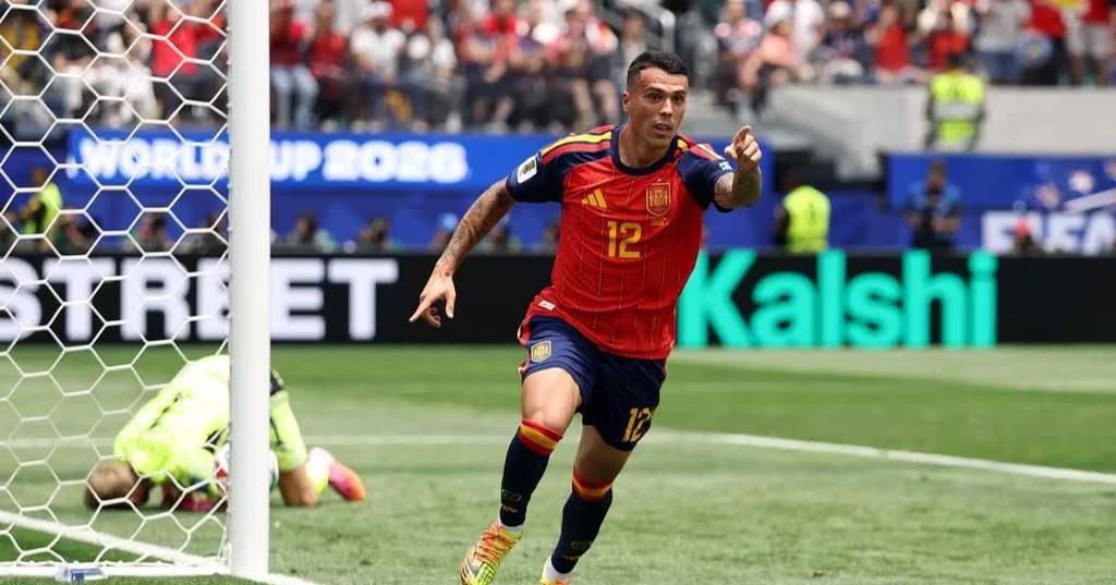 Pedro Porro melakukan selebrasi setelah mencetak gol sundulan untuk timnas Spanyol