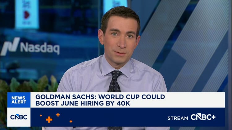 Estimasi Goldman Sachs terkait dampak ekonomi Piala Dunia terhadap pertumbuhan lapangan kerja